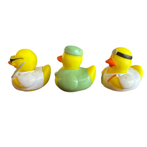 Set of 3 Doctor Nurse 2" Rubber Ducks Duckies Jeep Duck Ducked Scrubs Hospital - Picture 2 of 6
